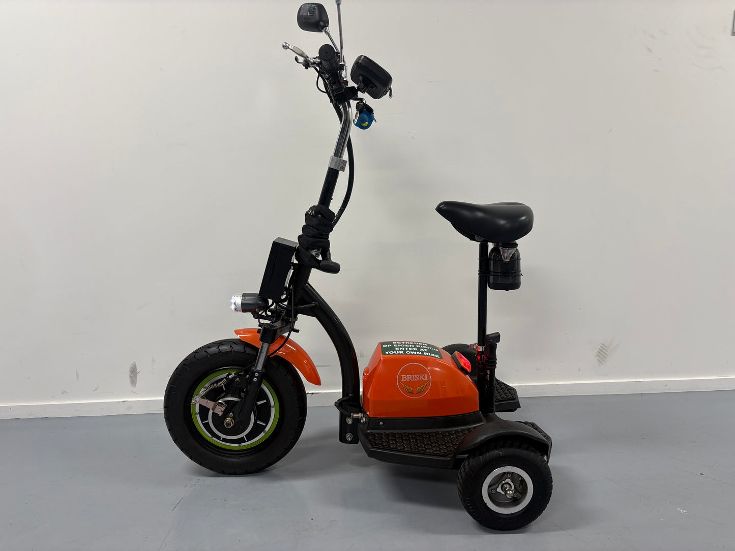 Briski 25 km/h