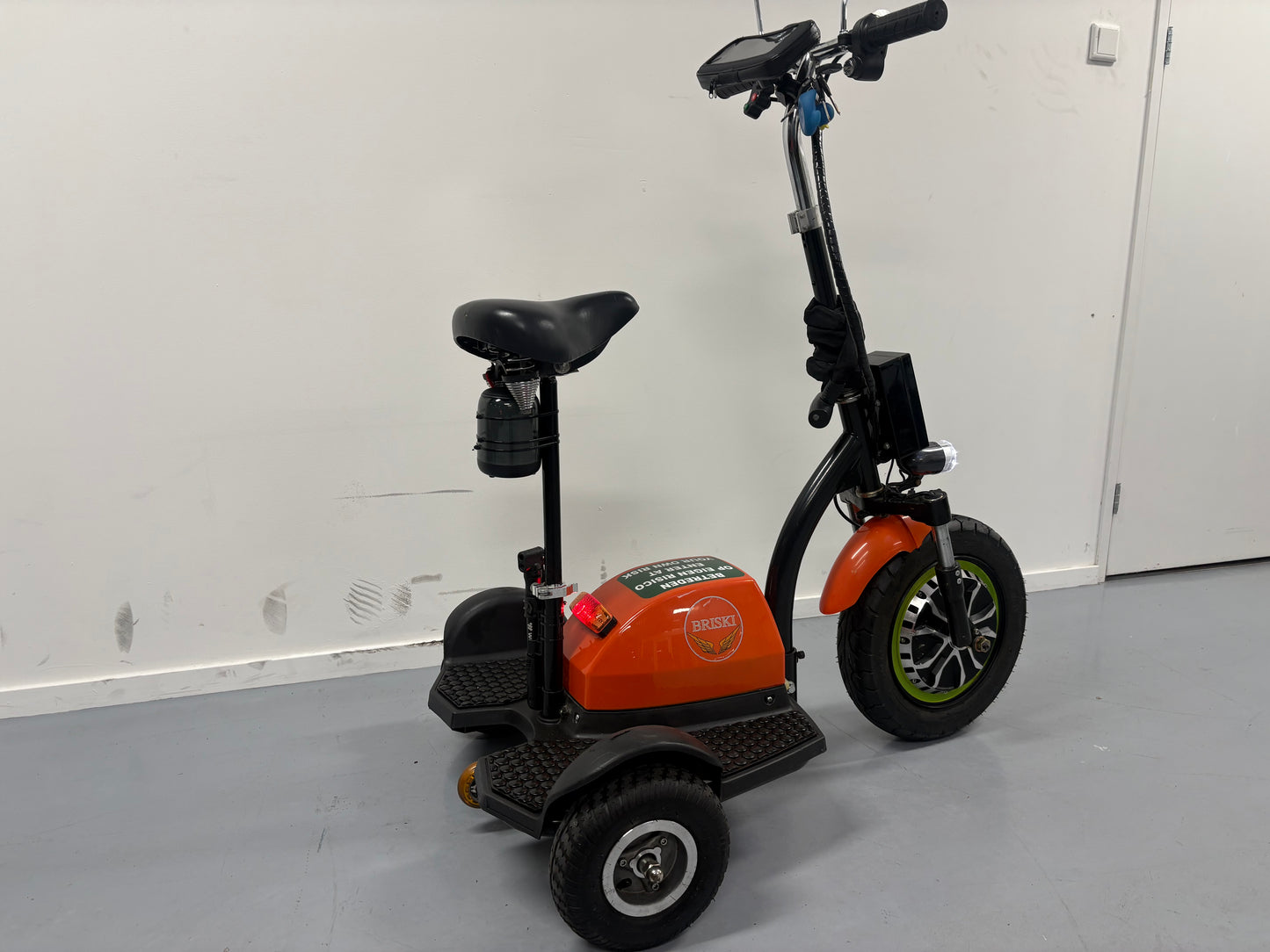 Briski 25 km/h