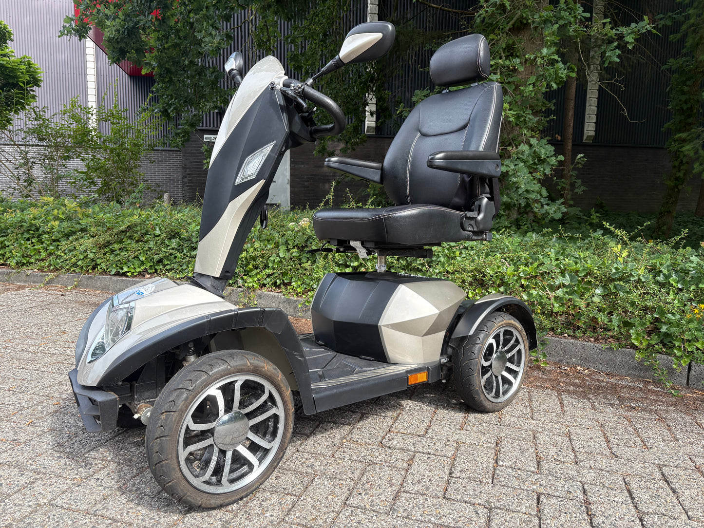 Drive King Cobra